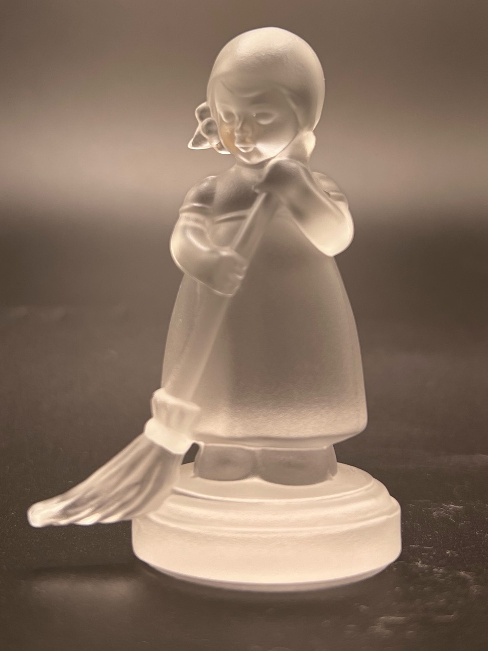 ✨ Goebel Crystal Collection Frosted Satin Glass Hummel Little Sweeper Figurine